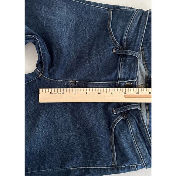 Uniqlo Womens Tapered Jean Leggings Size 25 (25x27.5) Mid Rise Dark Wash - Picture 7 of 8